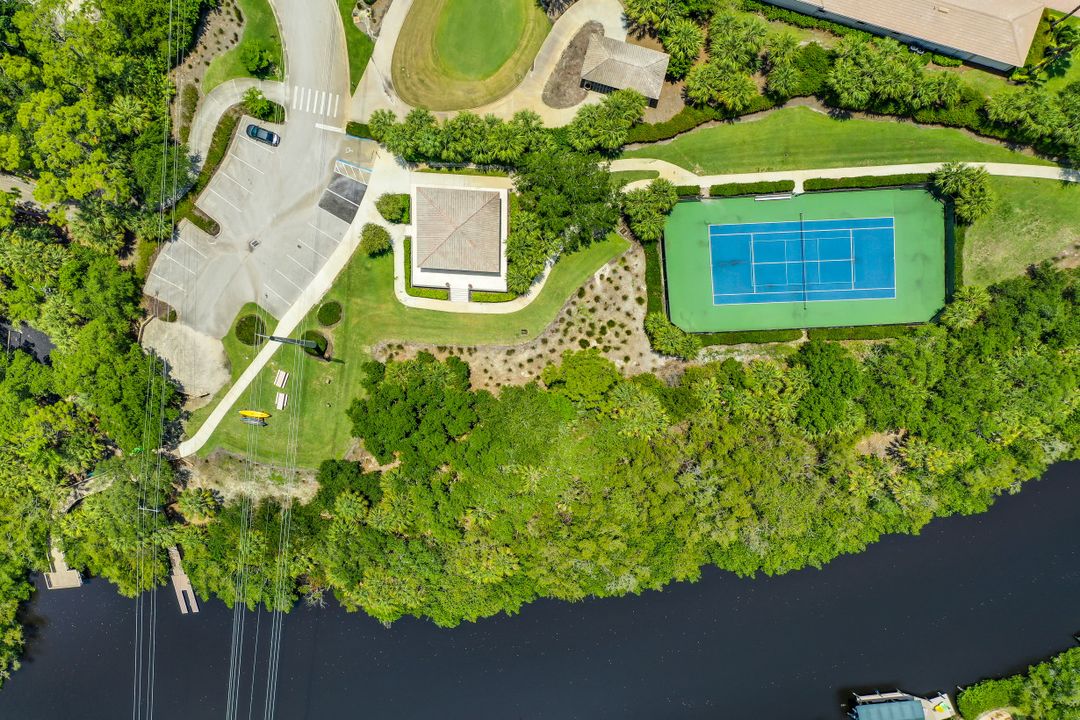 7050 Bay Woods Lake Ct #201, Fort Myers, FL 33908