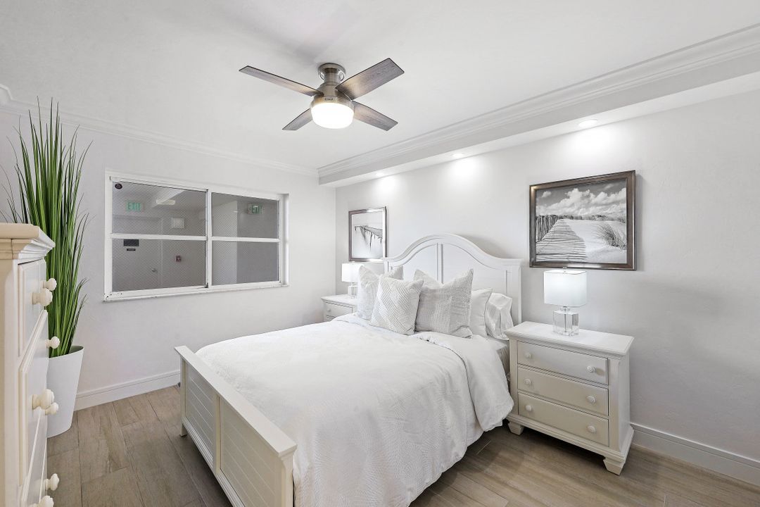 990 Cape Marco Dr #507, Marco Island, FL 34145