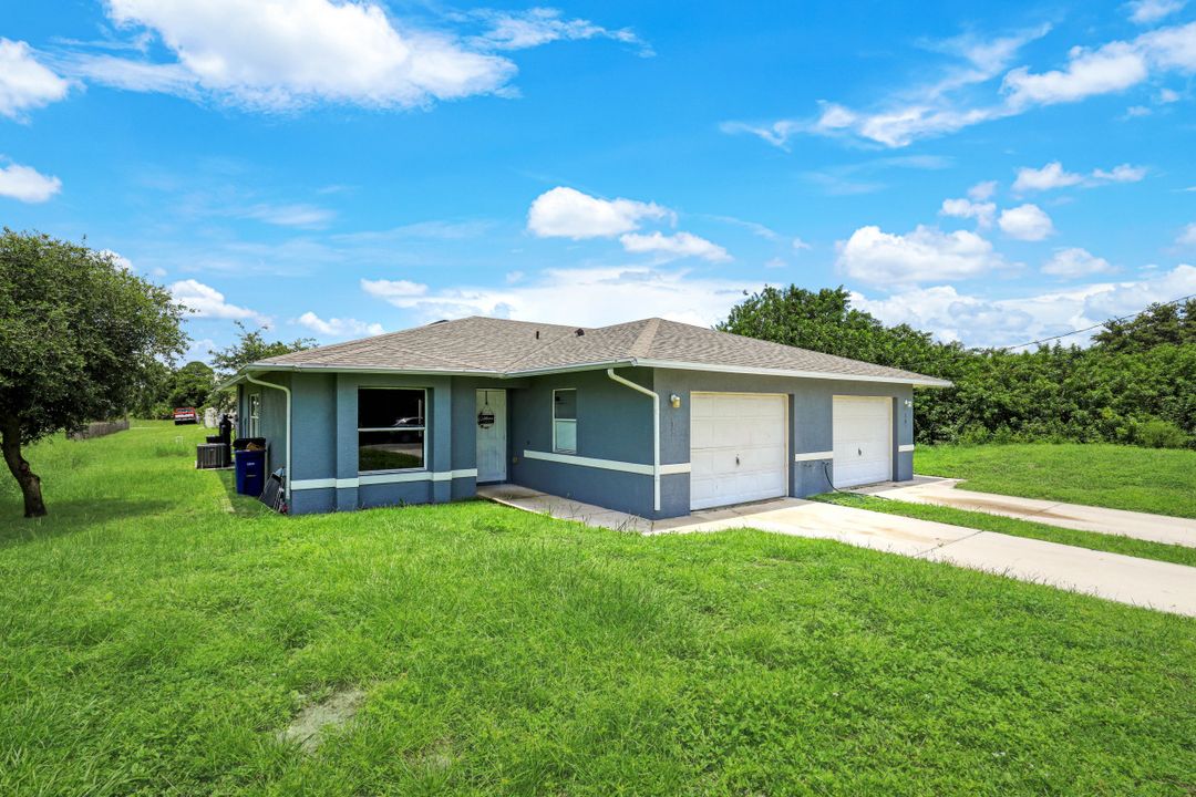 105 Harold Ave S #105 & 107, Lehigh Acres, FL 33973