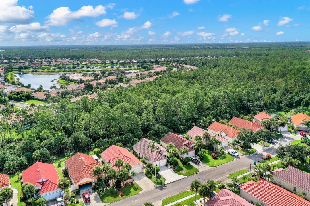 176 Lady Palm Dr, Naples, FL 34104