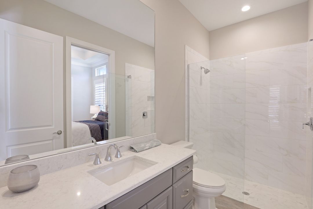 9328 Tulipano Ter, Naples, FL 34119