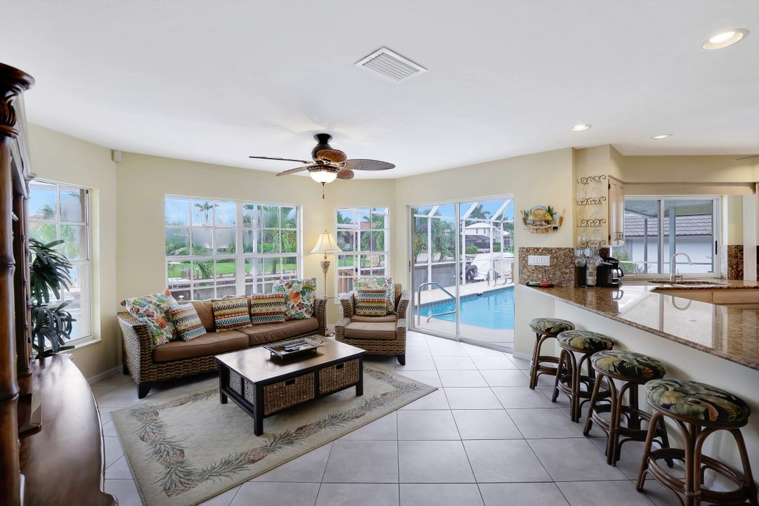 1130 Lighthouse Ct, Marco Island, FL 34145