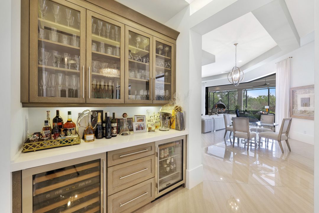 26171 Woodlyn Dr, Bonita Springs, FL 34134