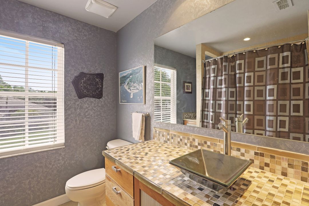 8831 Springwood Ct, Bonita Springs, FL 34135