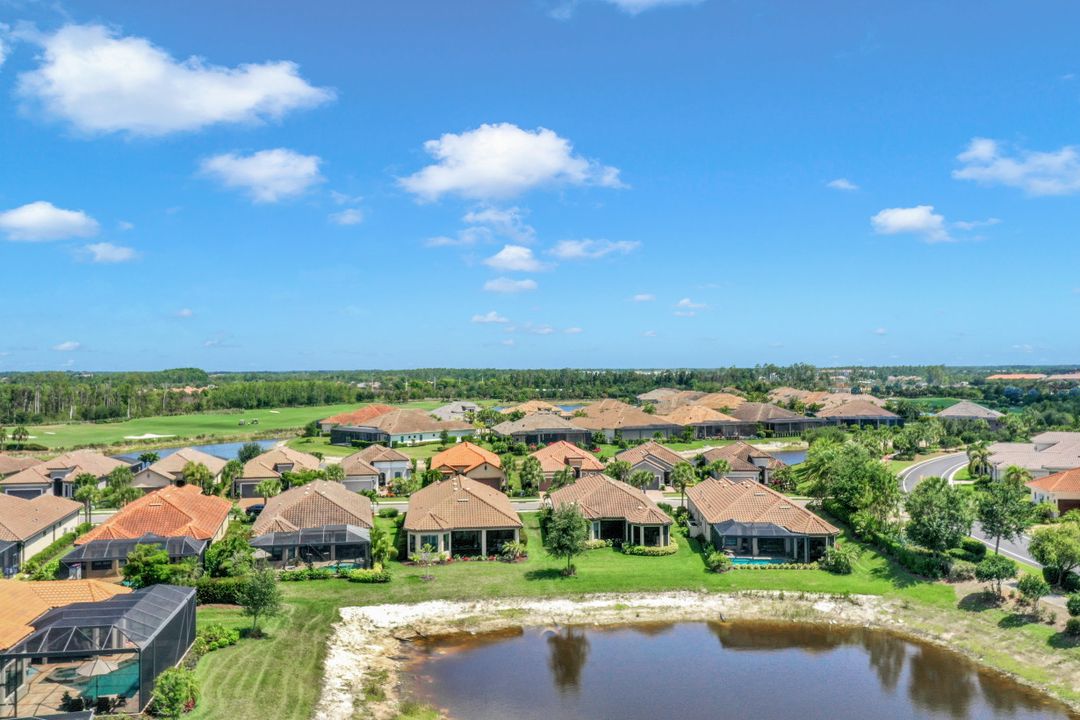 9123 Trivoli Terrace, Naples, FL 34119