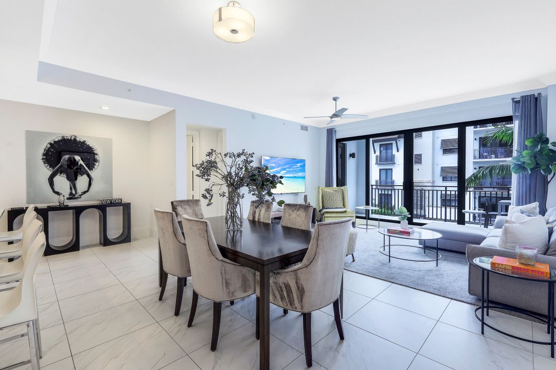 1135 3rd Ave S #303, Naples, FL 34102