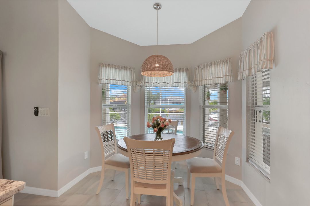 5518 SW 11th Ave, Cape Coral, FL 33914