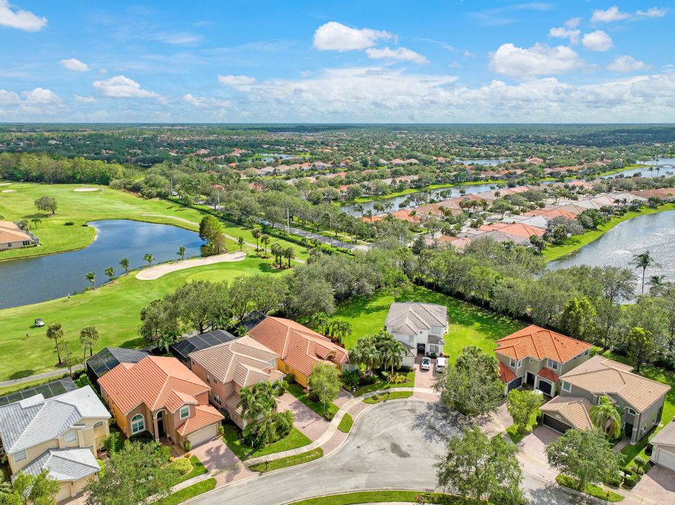 2025 Isla De Palma Cir, Naples, FL 34119