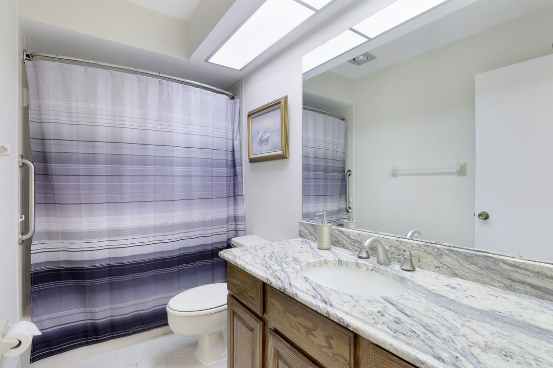 1250 Arcola Dr, Fort Myers, FL 33919