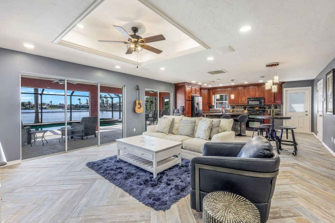 508 Cape Coral Pkwy W, Cape Coral, FL 33914