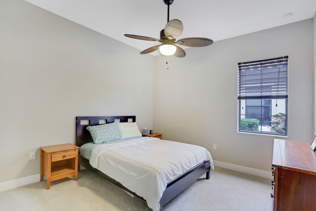 12713 Astor Pl, Fort Myers, FL 33913