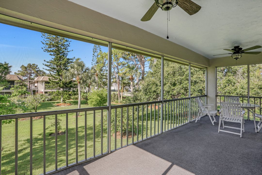 1549 Sandpiper St #92, Naples, FL 34102