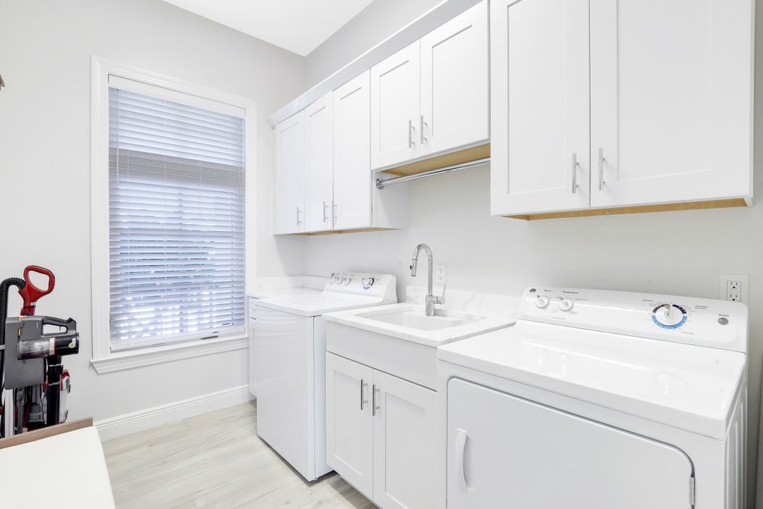 245 N Barfield Dr, Marco Island, FL 34145