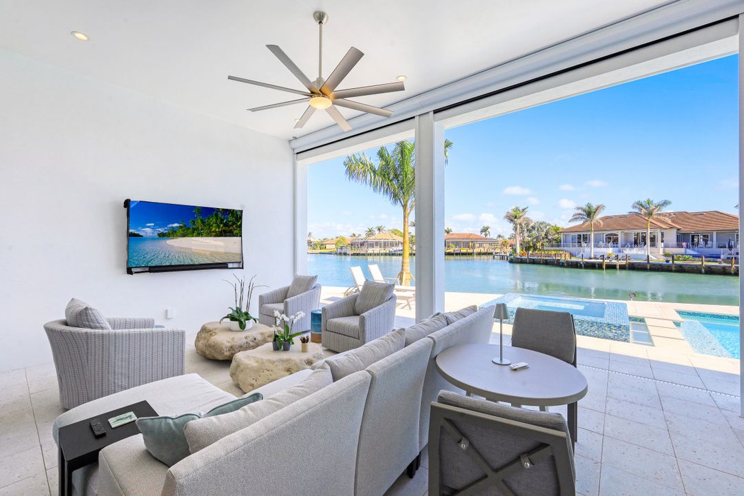 1250 Spanish Ct, Marco Island, FL 34145