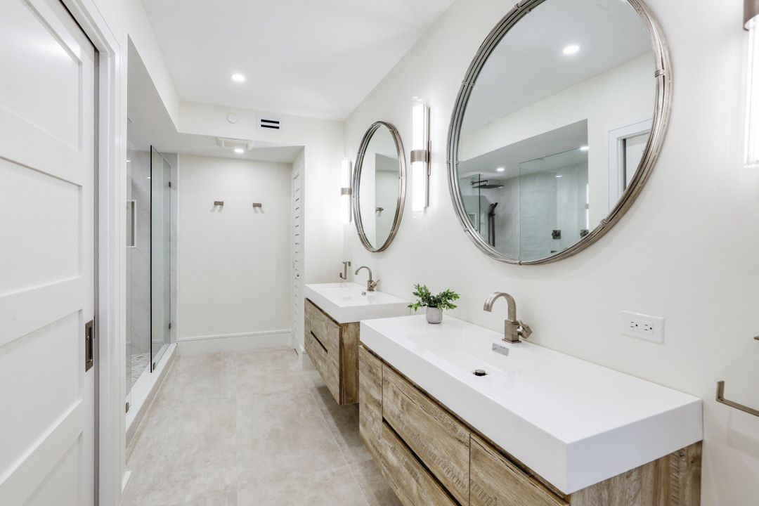 980 Cape Marco Dr  #804, Marco Island, FL 34145