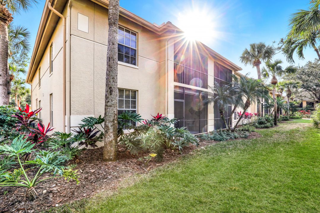 4130 Sawgrass Point Dr #106, Bonita Springs, FL 34134