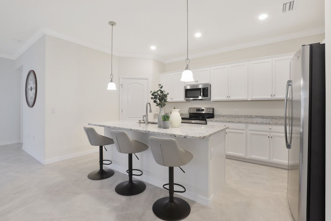 12040 Arbor Trace Dr, Fort Myers, FL 33913