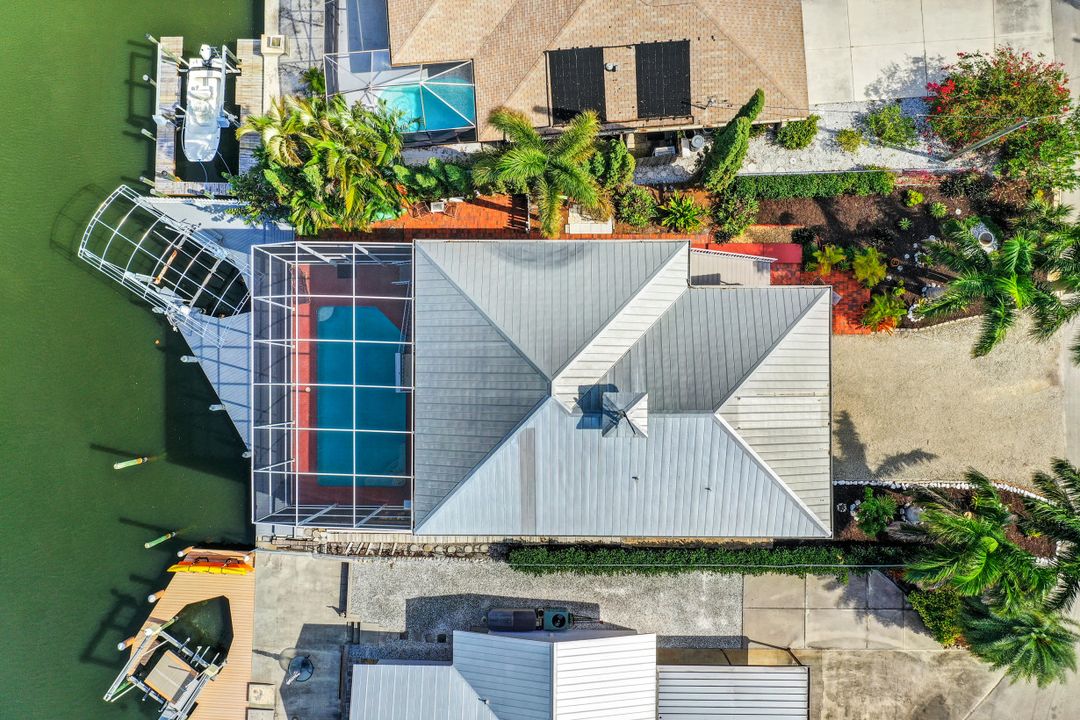 3706 Ruby Ave, Saint James City, FL 33956