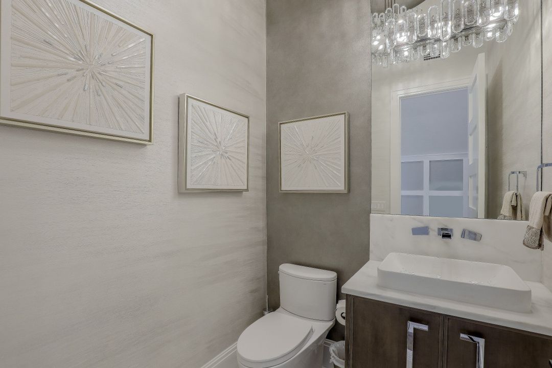 5937 Sunnyslope Dr, Naples, FL 34119