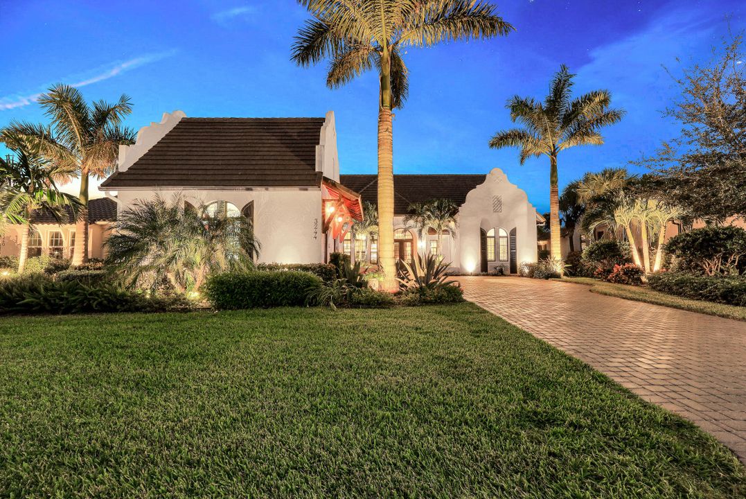 3244 Tavolara Ln, Naples, FL 34114