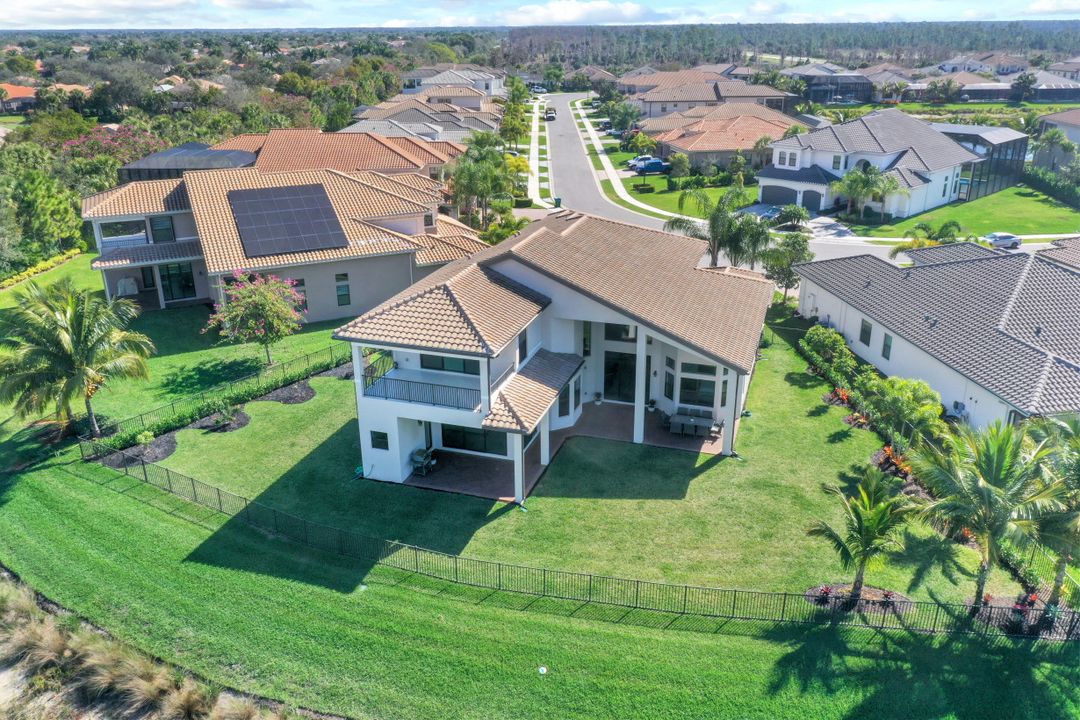 4553 Azalea Dr, Naples, FL 34119