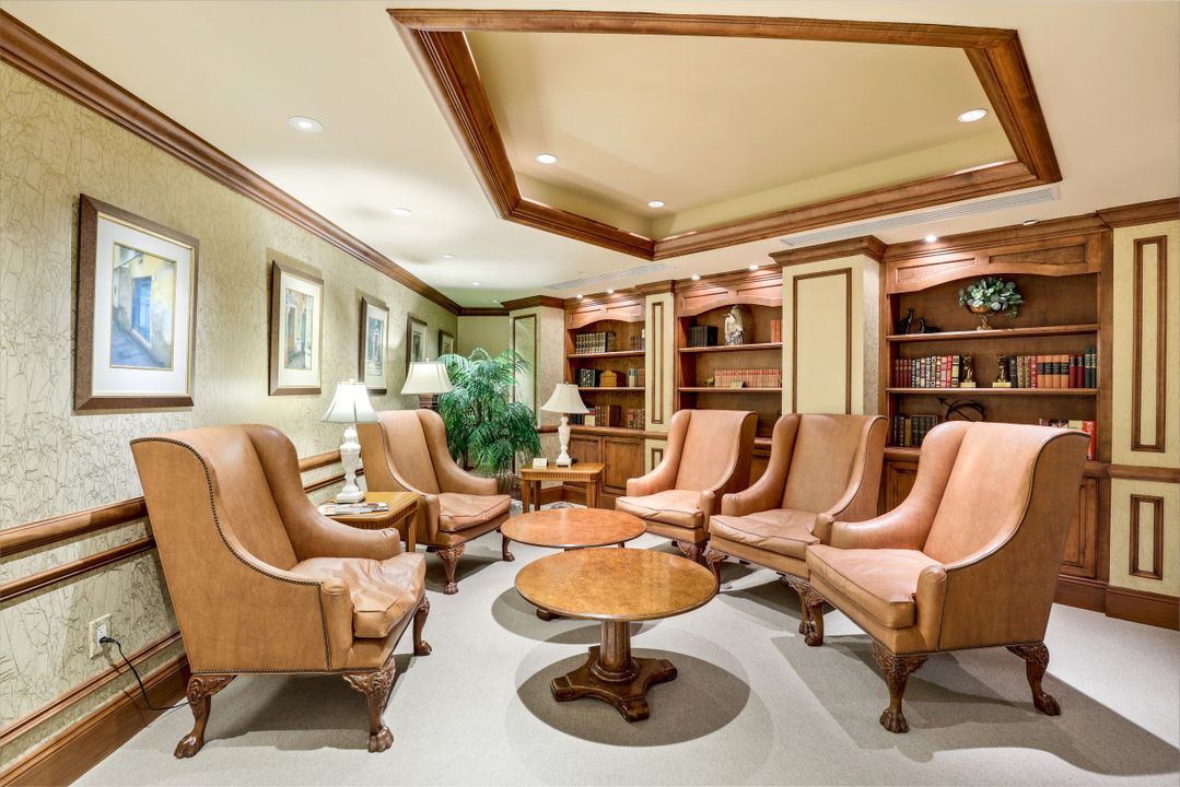 7117 Pelican Bay Blvd #1603, Naples, FL 34108