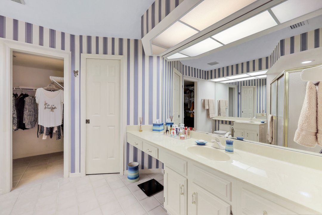 2128 Buckingham Ln, Naples, FL 34112