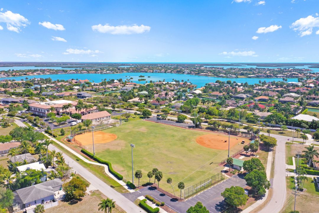 412 Barcelona Ct, Marco Island, FL 34145