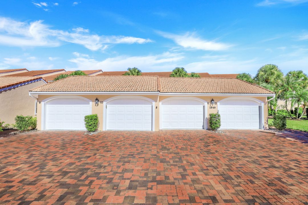 1940 Cascades Dr #5509, Naples, FL 34112