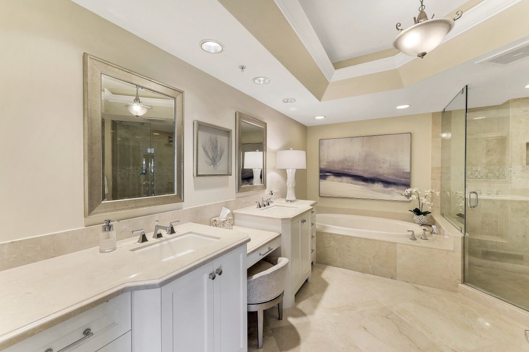 1060 Borghese Ln  #906, Naples, FL 34114