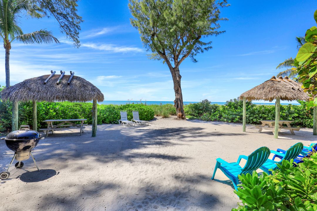 15300 Captiva Dr, Captiva, FL 33924