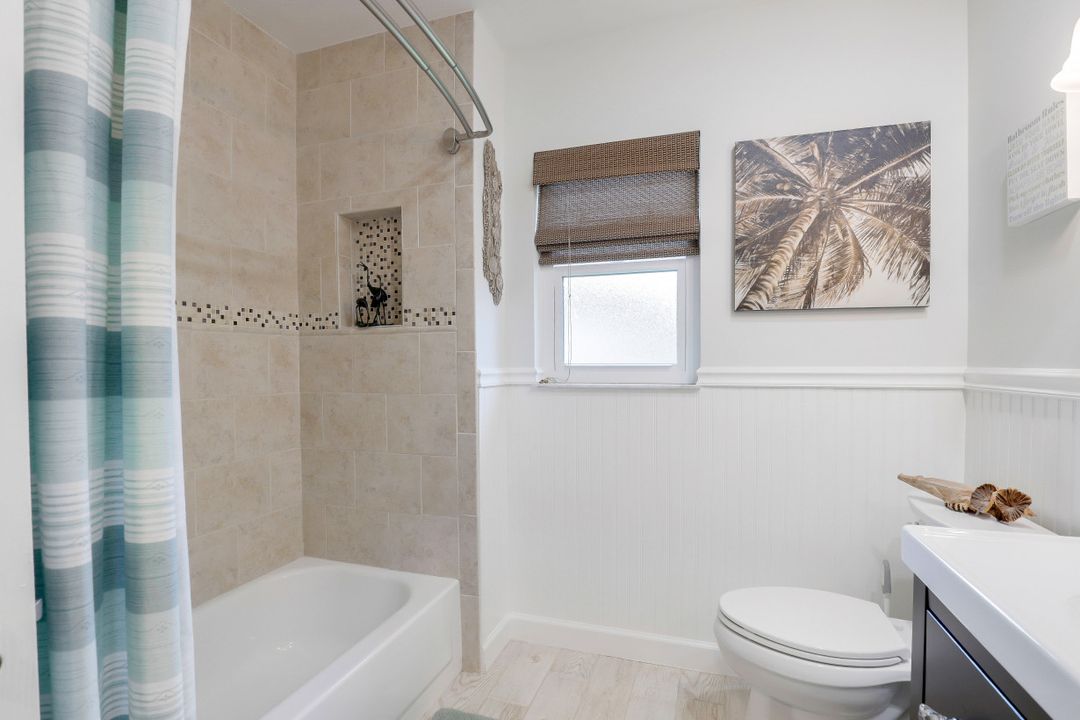 27150 Richview Ct, Bonita Springs, FL 34135