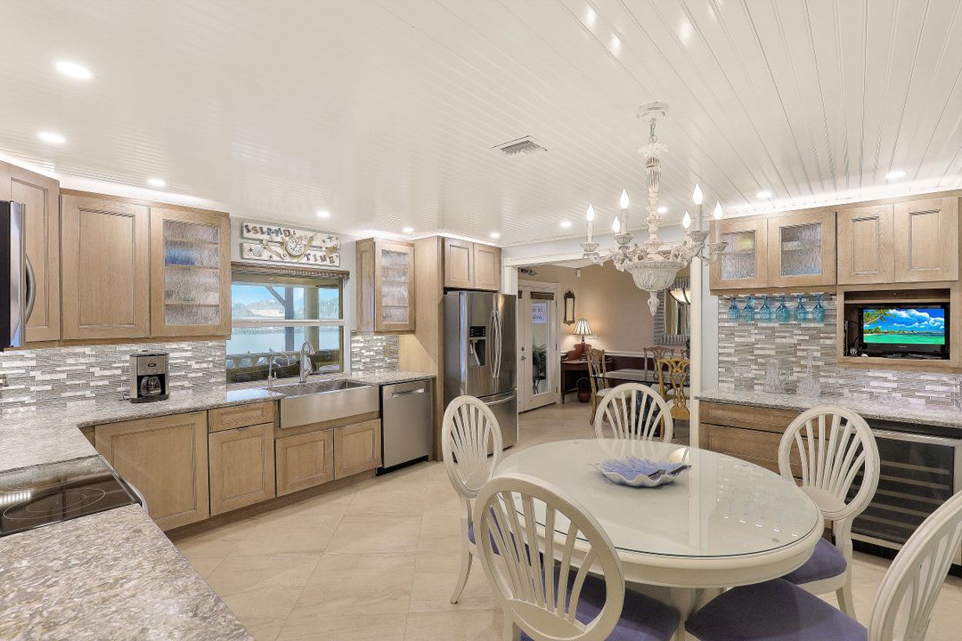362 Bald Eagle Dr, Marco Island, FL 34145