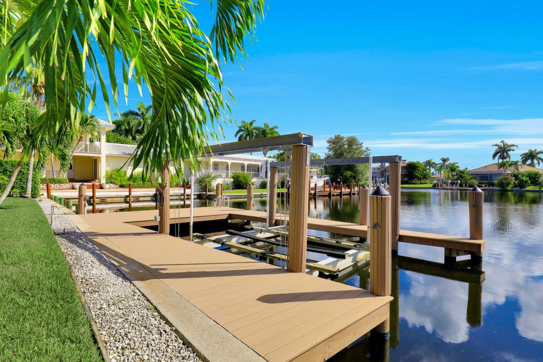 159 N Barfield Dr, Marco Island, FL 34145