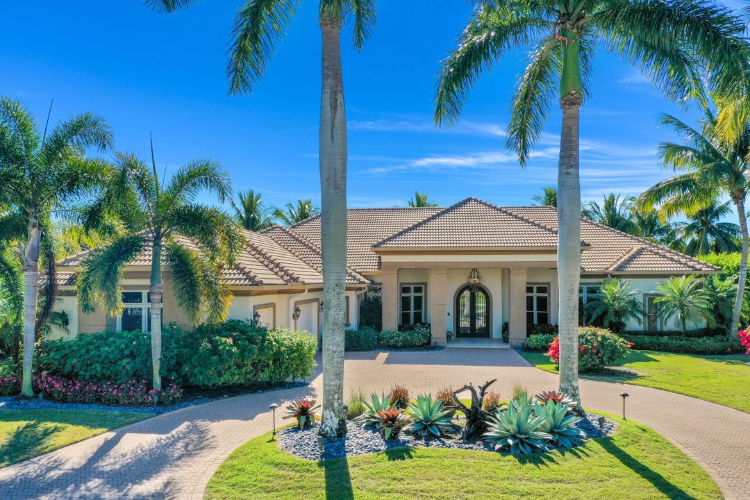 2343 Alexander Palm, Naples, FL 34105