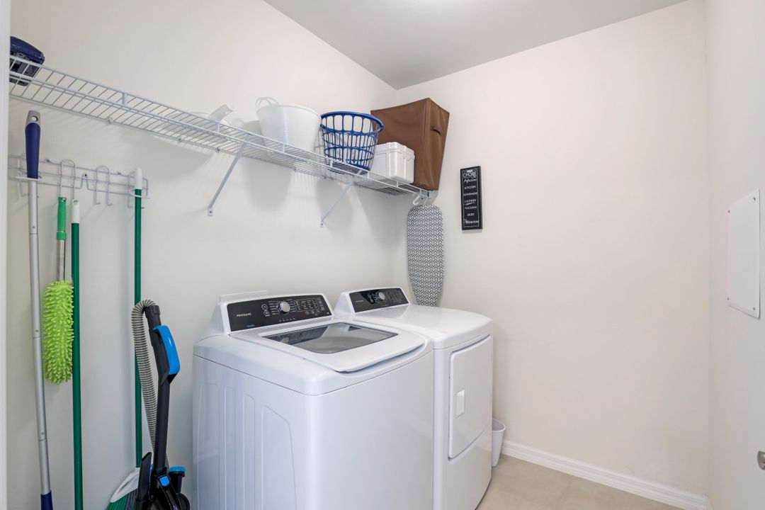 4831 SW 18th Ave, Cape Coral, FL 33914