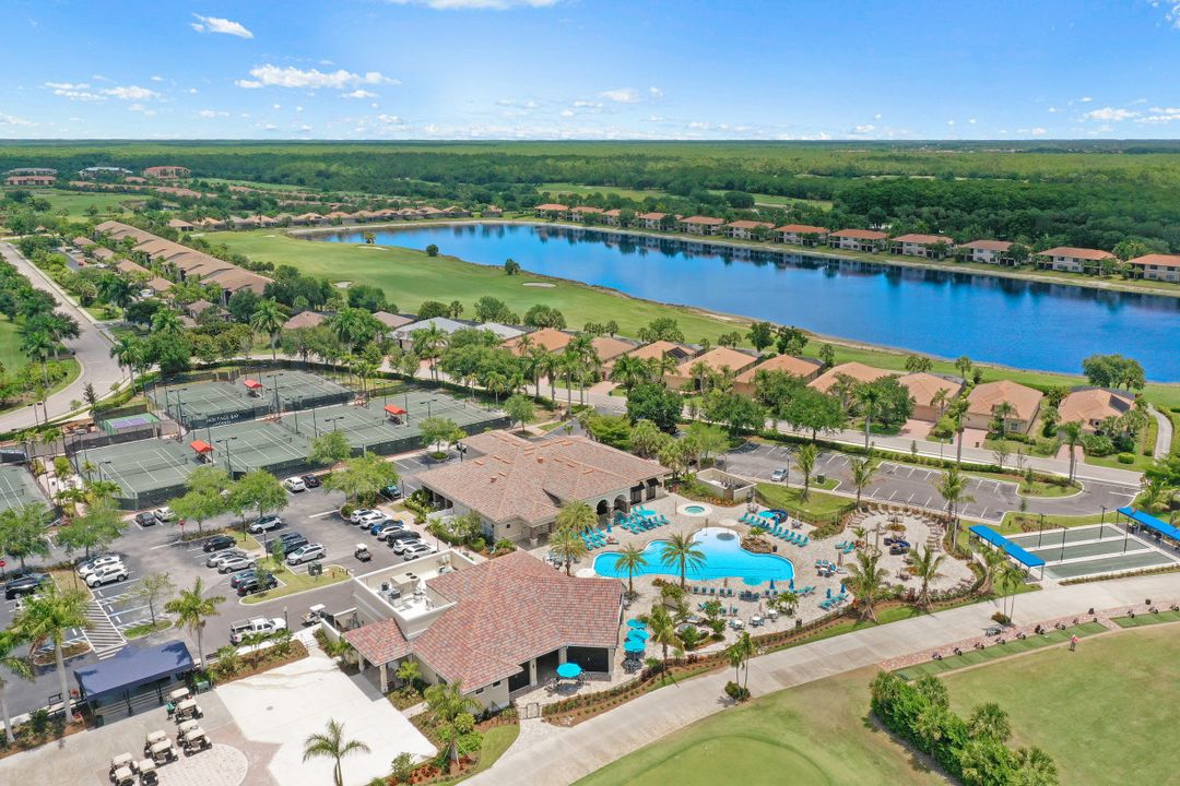 10307 Heritage Bay Blvd #1222, Naples, FL 34120