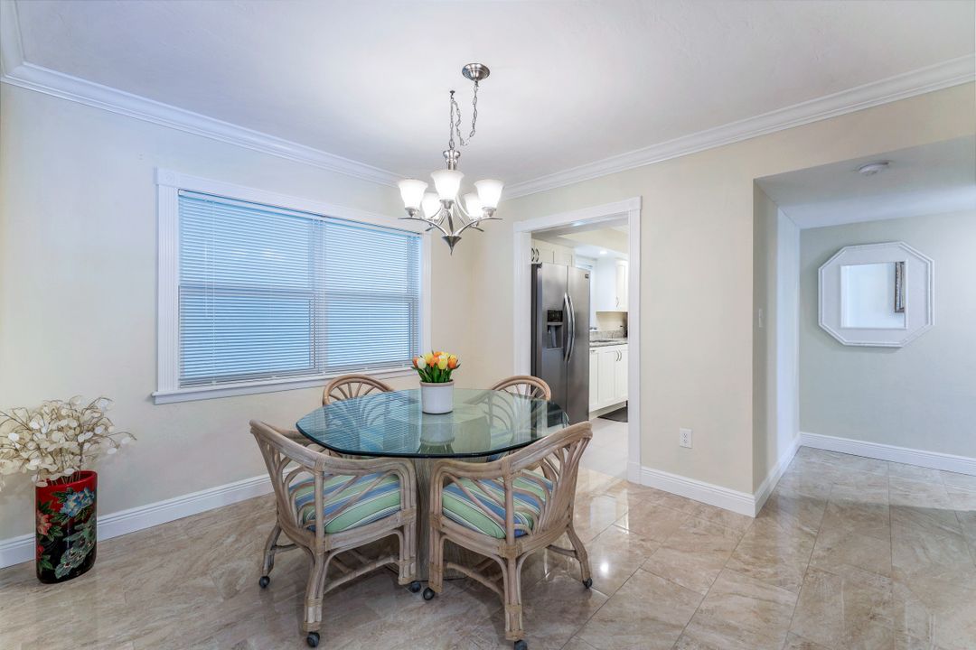 4100 Belair Ln #204, Naples, FL 34103