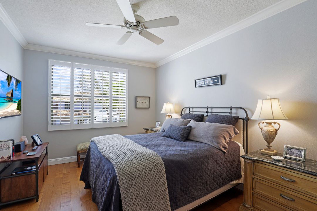 24381 Sandpiper Isle Way #204, Bonita Springs, FL 34134