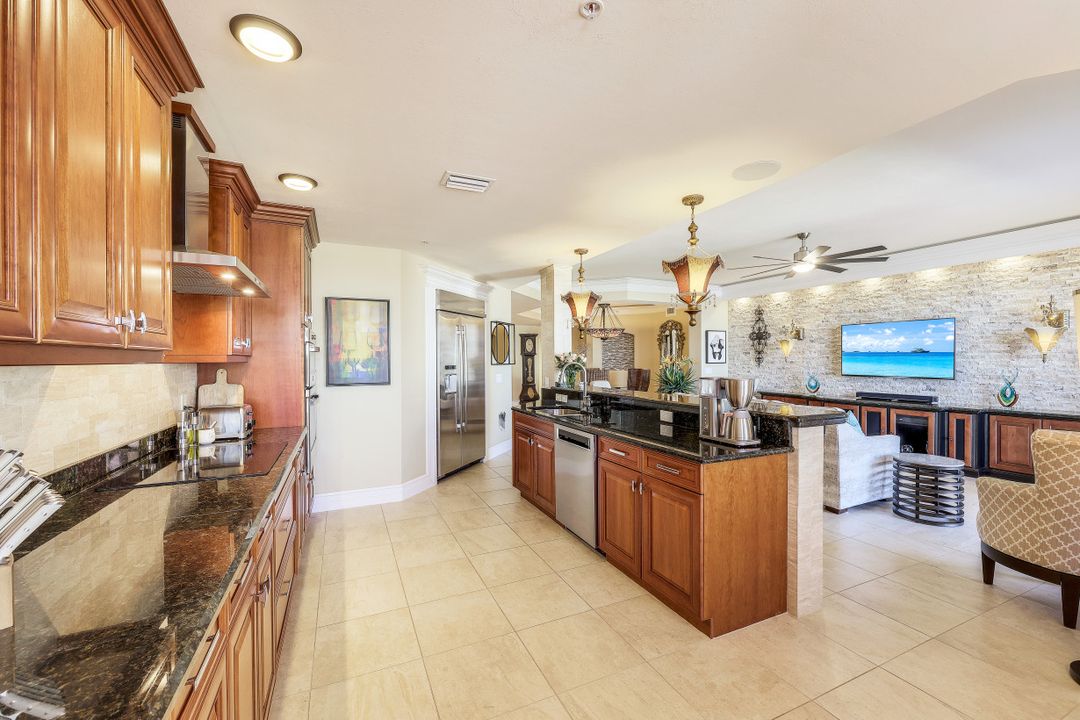 6081 Silver King Blvd #503, Cape Coral, FL 33914