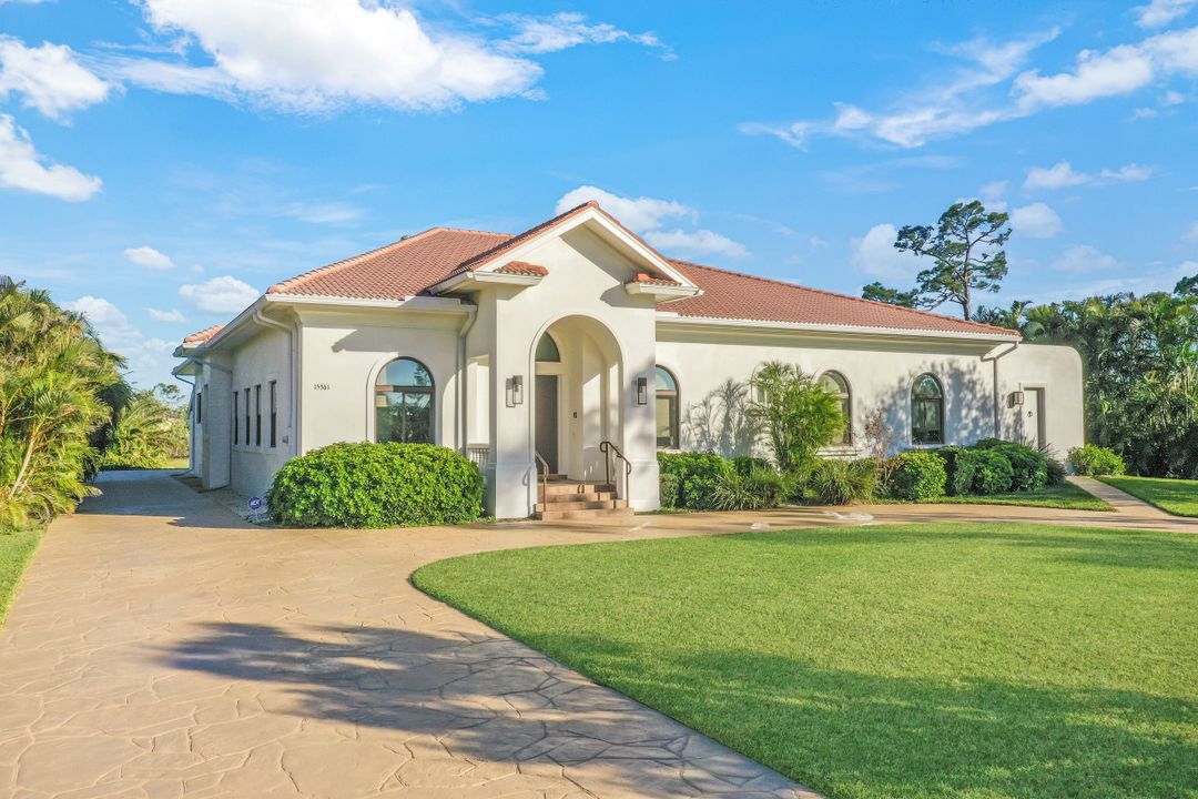 15361 Old Pine Ct, Fort Myers, FL 33912