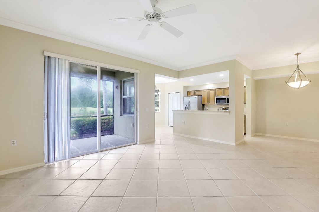10307 Heritage Bay Blvd #1213, Naples, FL 34120