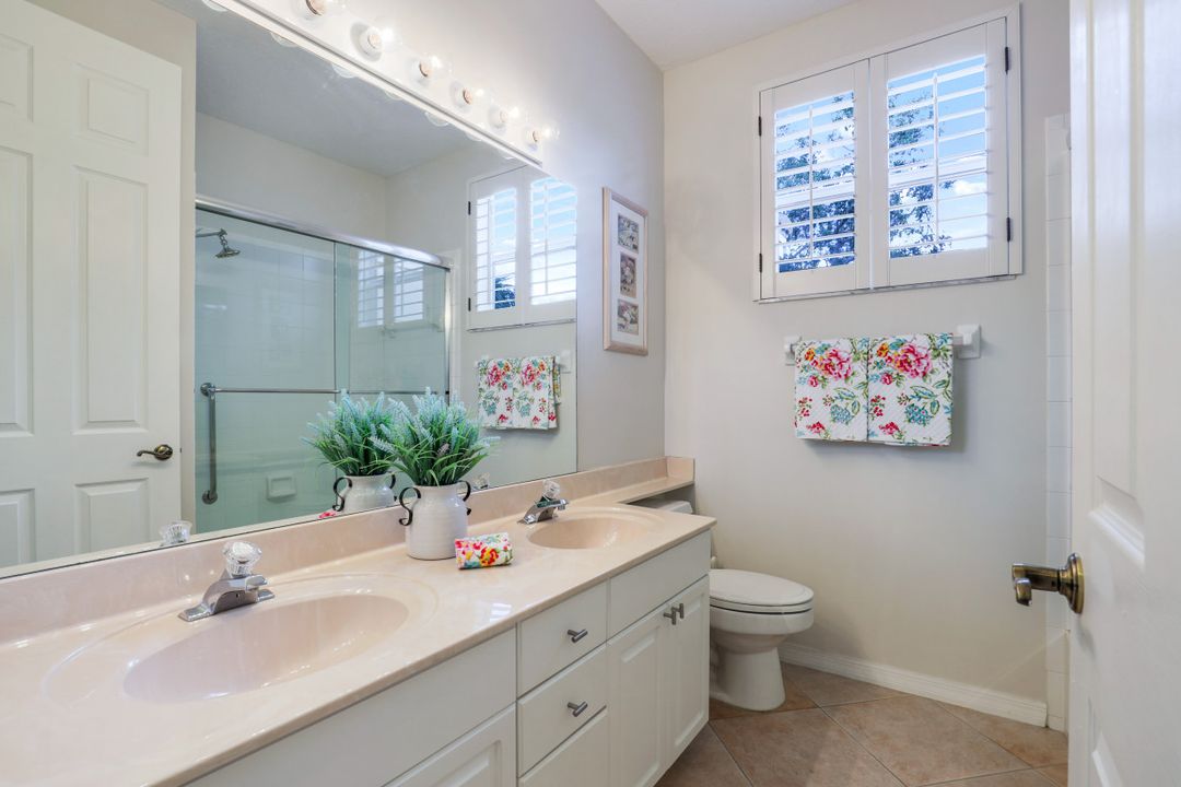 24351 Sandpiper Isle Way #504, Bonita Springs, FL 34134