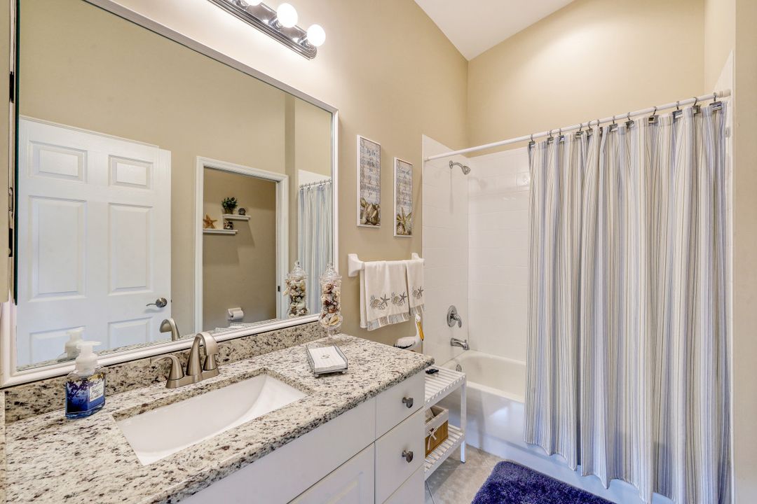 2365 Bayou Ln #4, Naples, FL 34112