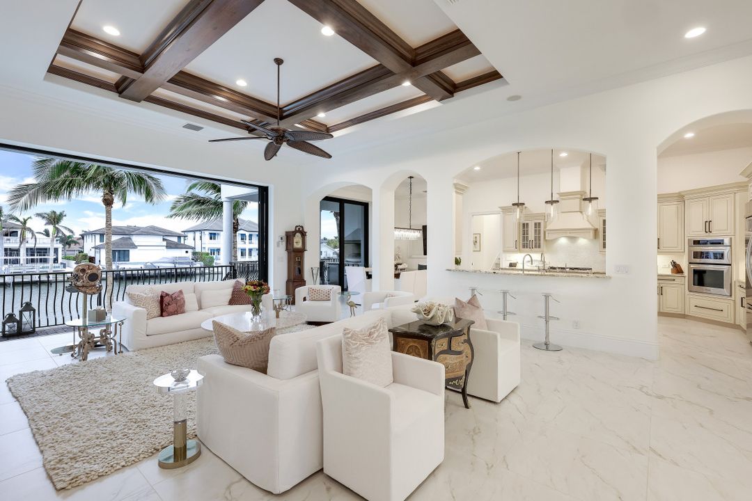 403 Seabee Ave, Naples, FL 34108