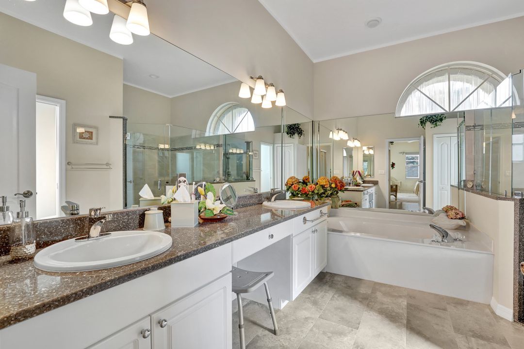 8939 Lely Island Cir, Naples, FL 34113