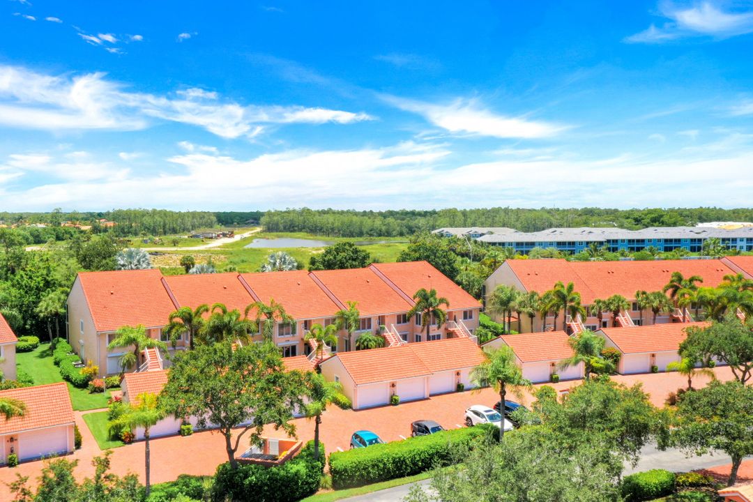 2395 Hidden Lake Dr #8, Naples, FL 34112