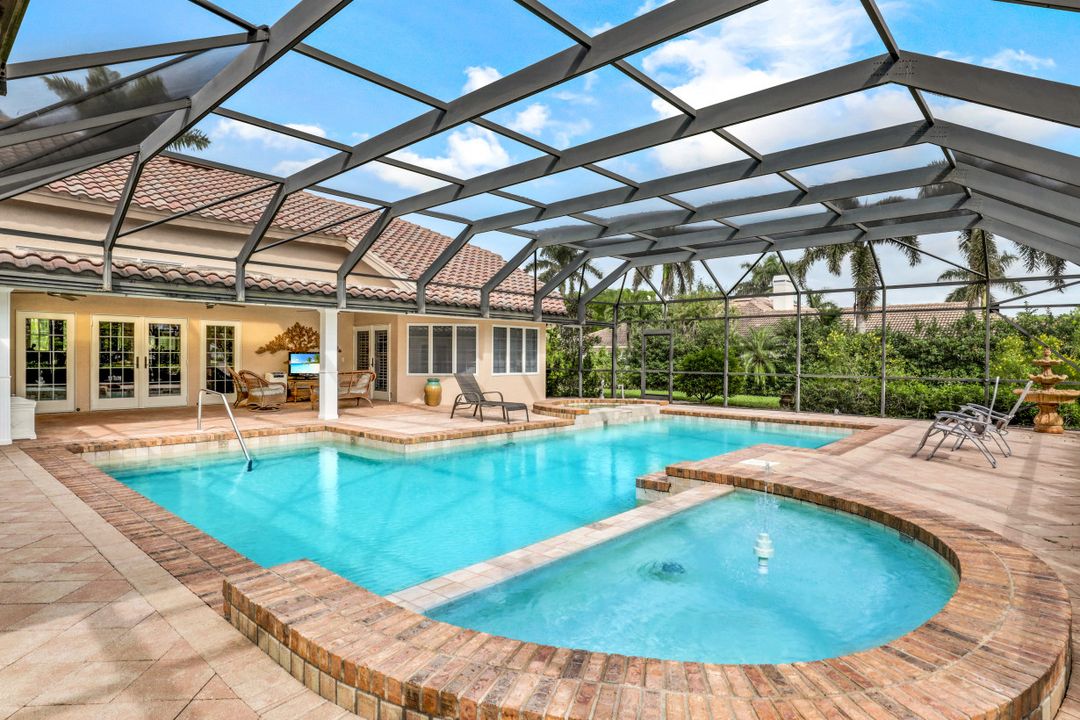 4224 Snowberry Ln, Naples, FL 34119