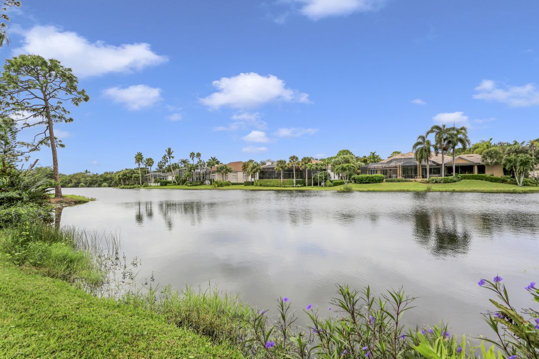 27280 Oak Knoll Dr, Bonita Springs, FL 34134