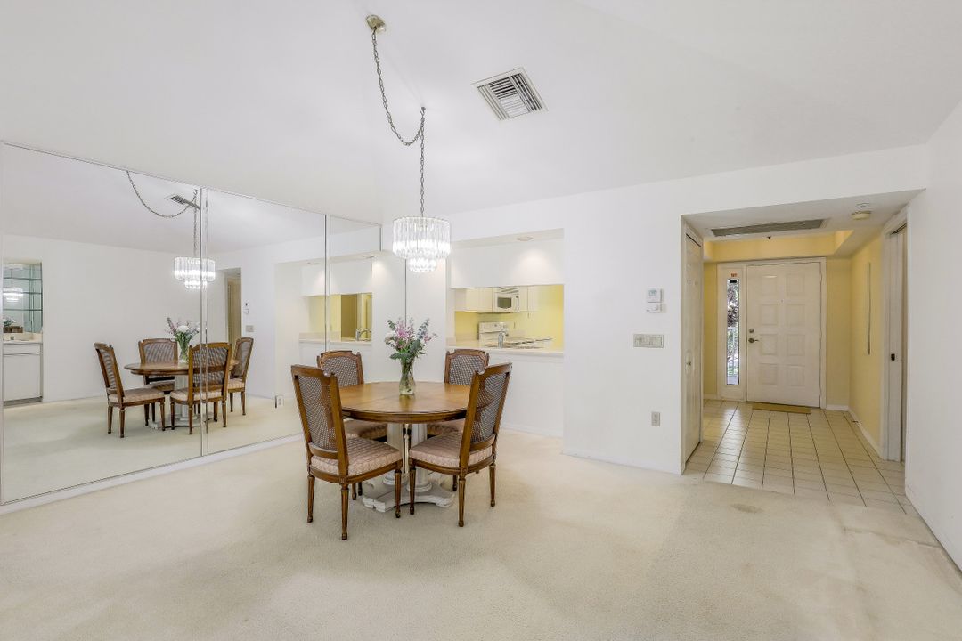 432 Sugar Pine Ln #432, Naples, FL 34108